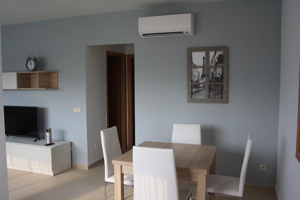Ar Apartamentos Soto Real Exteriör bild