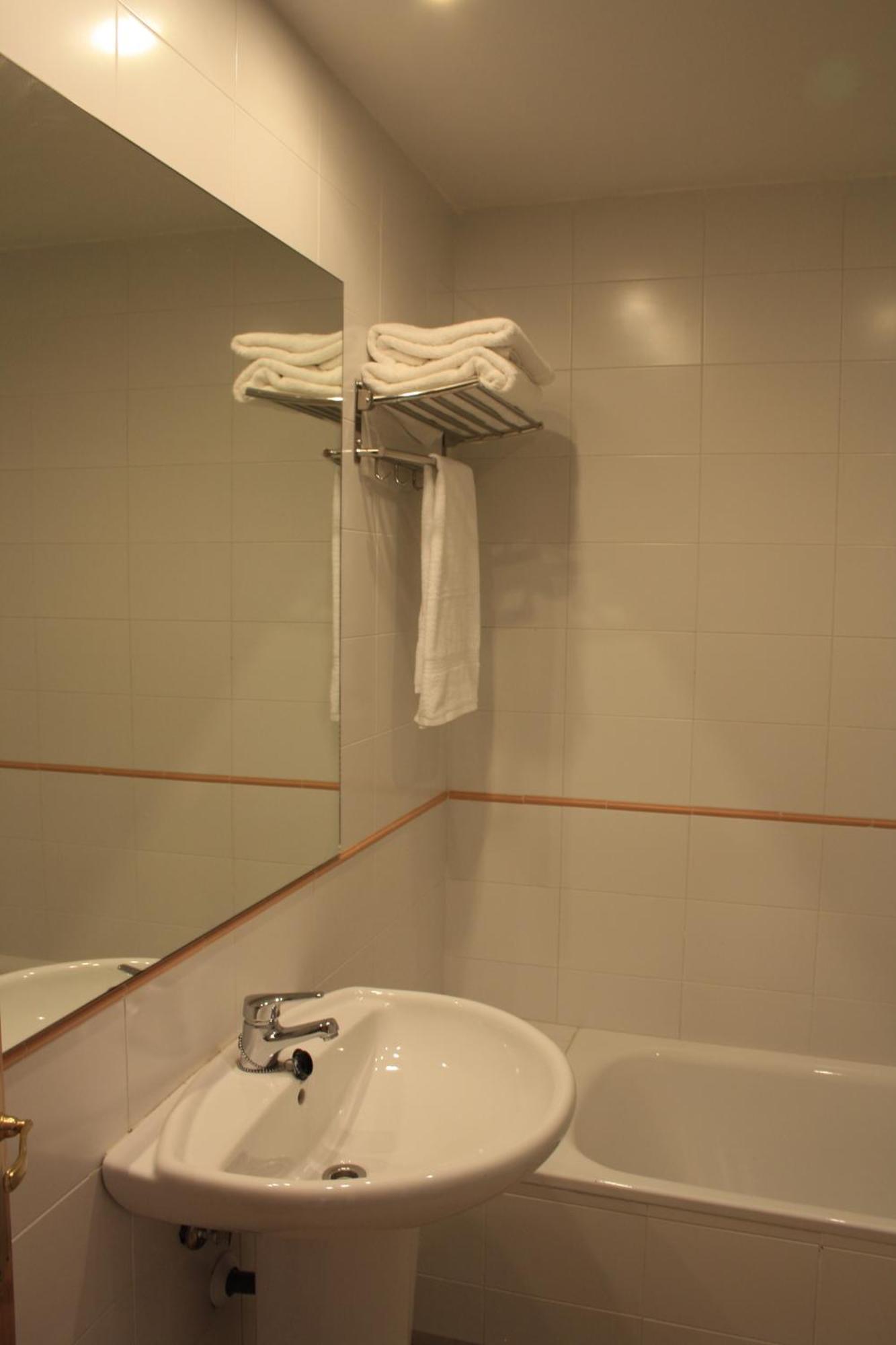 Ar Apartamentos Soto Real Rum bild
